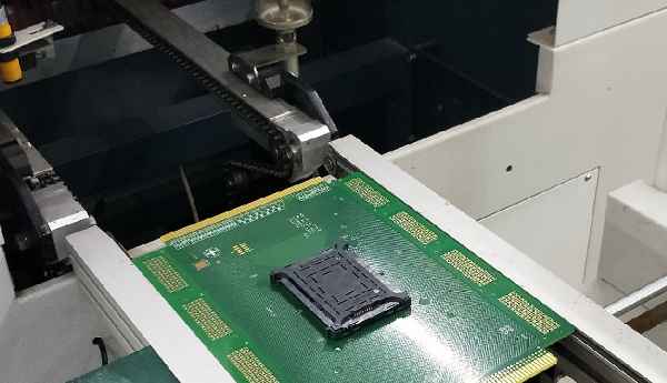 SMT貼片加工中波峰焊溫度與時(shí)間的關(guān)系